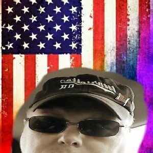 Meet your Posher, Bruce